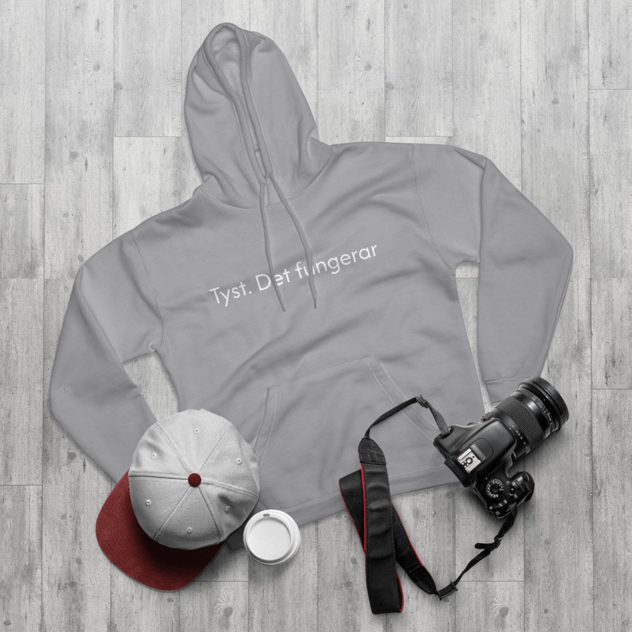 Hoodie — "Tyst. Det fungerar" Swedish Minimalist Pullover