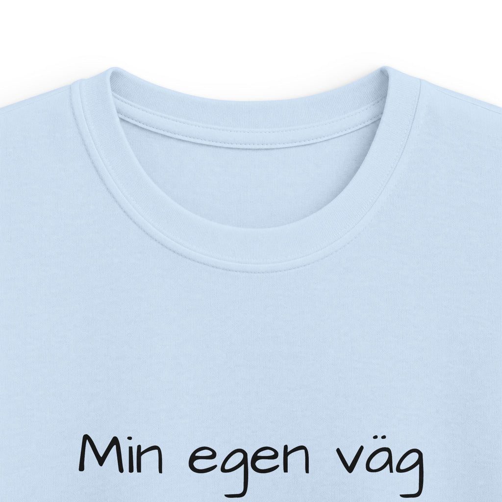 Kids T-Shirt - "Min egen väg" Minimalist Swedish Graphic Tee for Kids