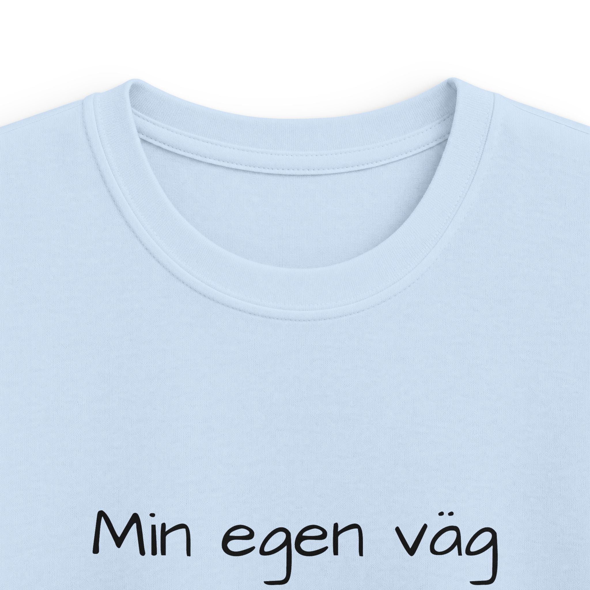 Kids T-Shirt - "Min egen väg" Minimalist Swedish Graphic Tee for Kids